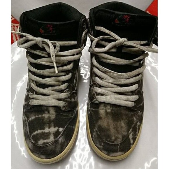 Nike SB Dunk High Premium Tie Dye Rare Sneakers Men's Size 10 Limited Edition - Picture 2 of 16